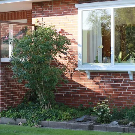 Bi Minna To Huus Holiday home Lehe (Schleswig-Holstein)